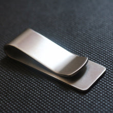 Load image into Gallery viewer, The Ozerlo Money Clip™